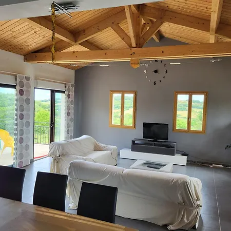 Semesterbostad Avec Magnifique Point De Vue 160 M2 *
